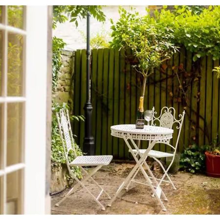 Joivy Boutique Apt With Patio In New Town Edinburgh Dış mekan fotoğraf